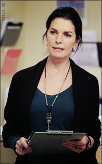 Sela Ward UFqz3W8X