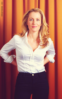 Gillian Anderson UcxumfPX