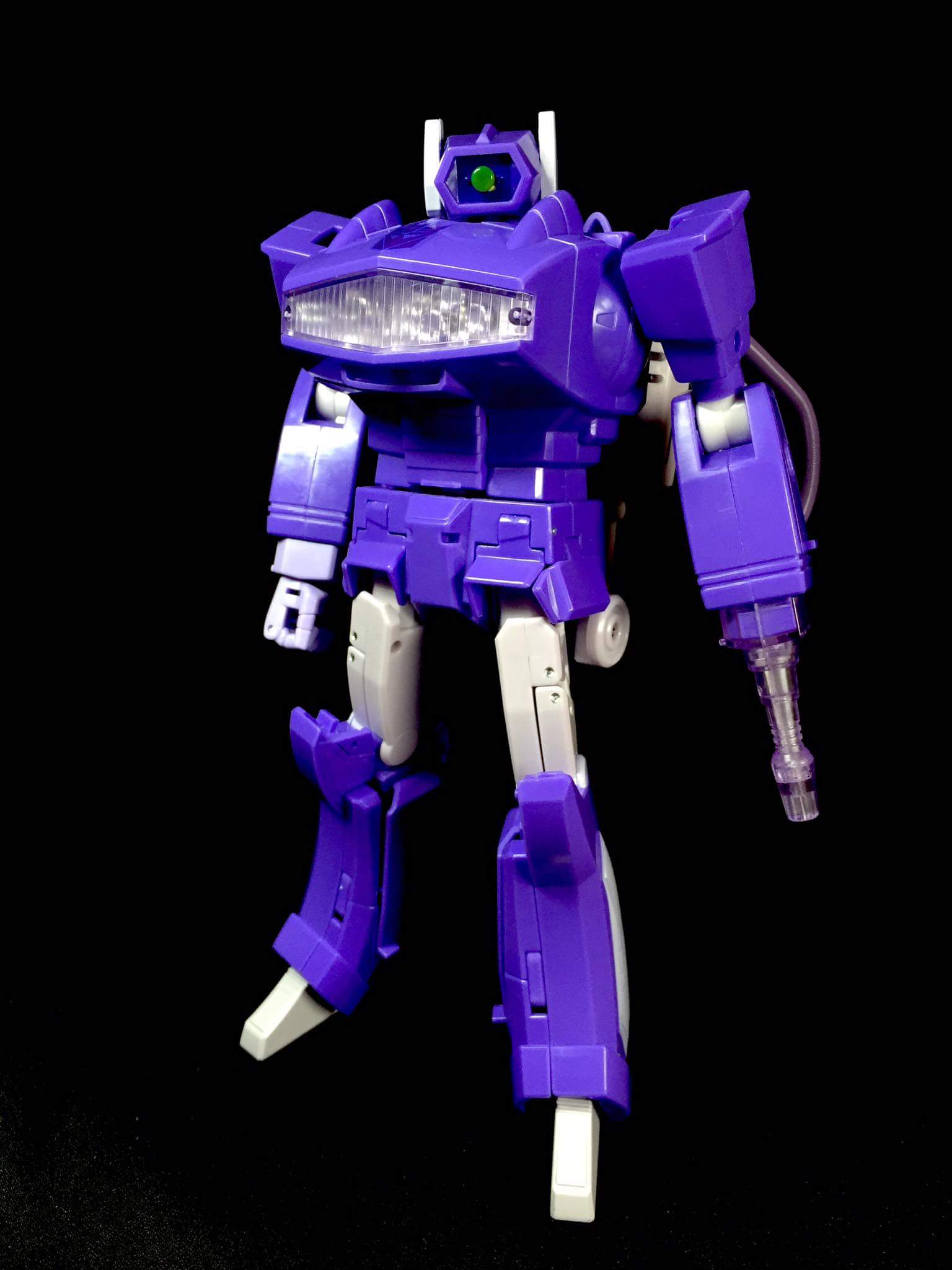 [Masterpiece Takara Tomy] MP-29 LASERWAVE aka SHOCKWAVE - Sortie Mars 2016 - Page 3 UmPTFkNn