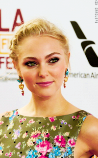 Annasophia Robb UvngsFRv