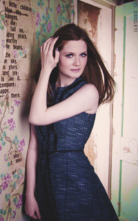 Bonnie Wright VFyUoTQO