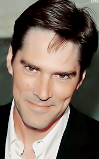 Thomas Gibson VHbjUn0c