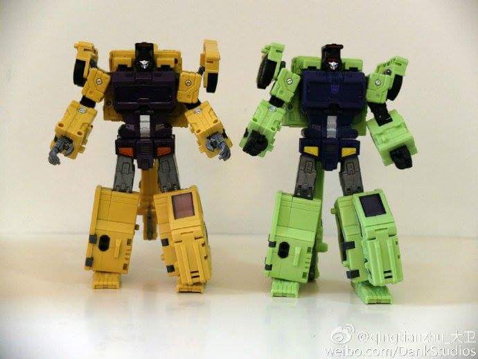 [Toyworld] Produit Tiers - Jouet TW-C Constructor aka Devastator/Dévastateur (Version vert G1 et jaune G2) - Page 8 W7O4dnPb