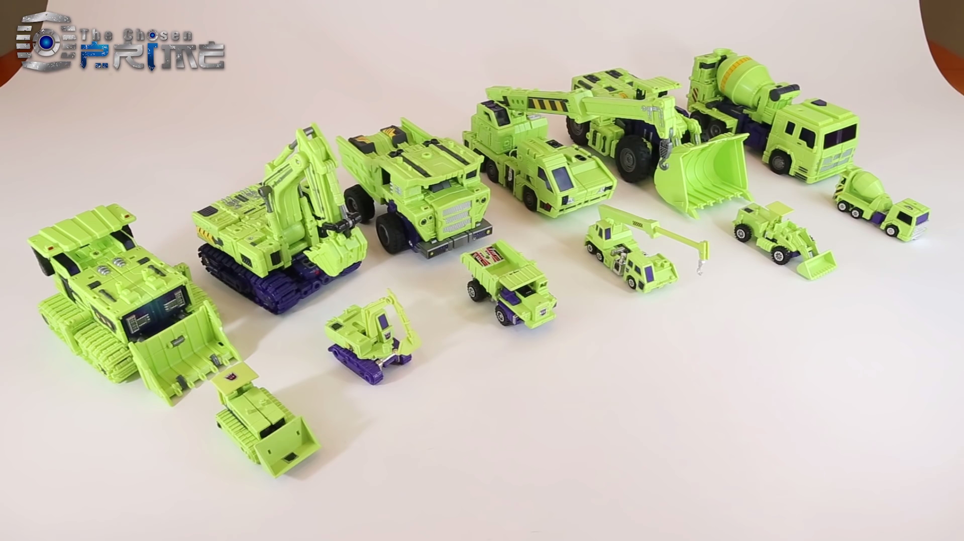 [Toyworld] Produit Tiers - Jouet TW-C Constructor aka Devastator/Dévastateur (Version vert G1 et jaune G2) - Page 8 W7e9WkUK