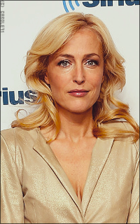 Gillian Anderson WBRkzhqu