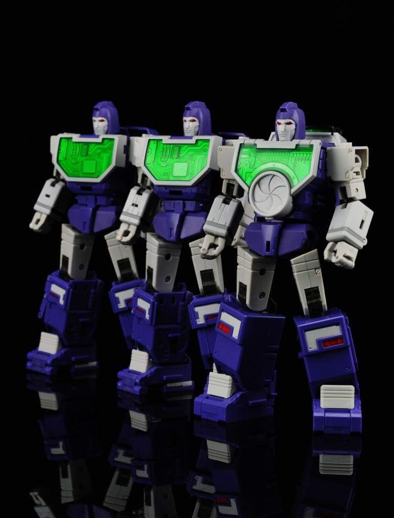 [Masterpiece Tiers] MAKETOYS MTRM-07 VISUALIZERS aka REFLECTOR - Sortie Septembre 2015 WM2XezvW