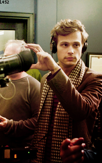 Matthew Gray Gubler WtOpQQxX