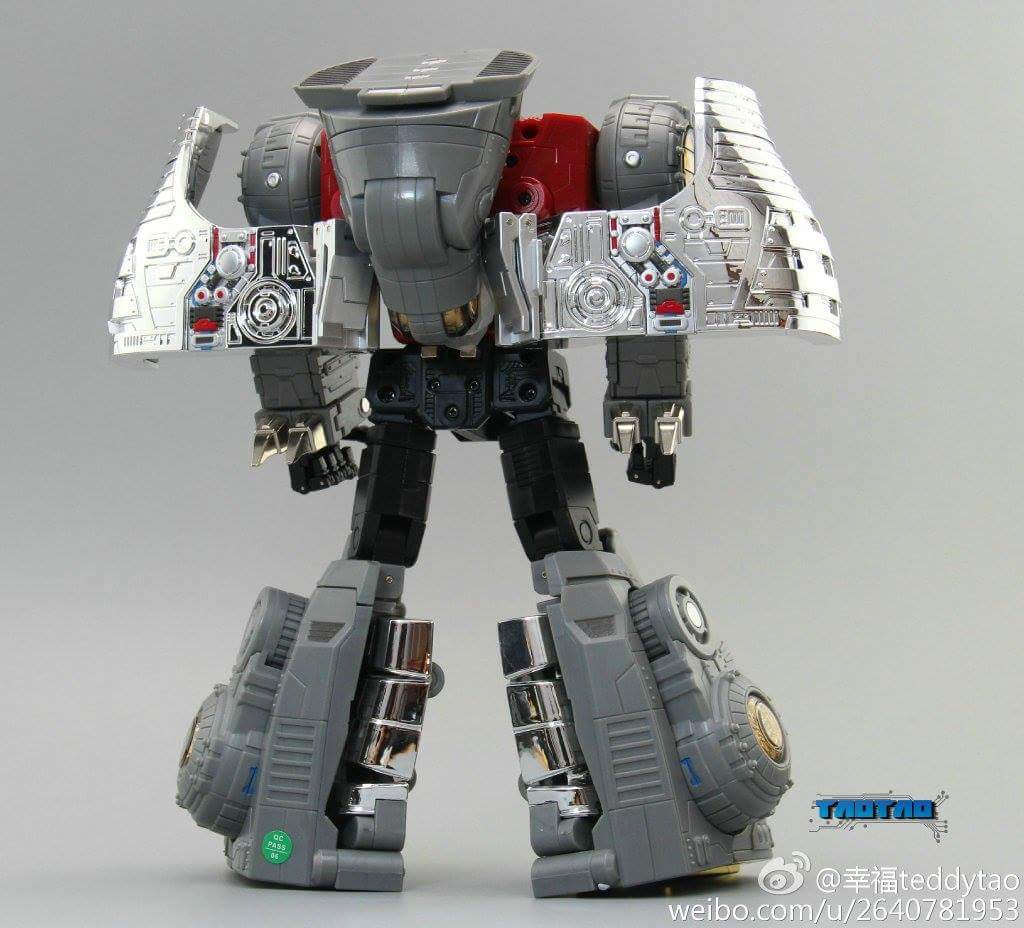 [Fanstoys] Produit Tiers - Dinobots - FT-04 Scoria, FT-05 Soar, FT-06 Sever, FT-07 Stomp, FT-08 Grinder - Page 9 XXAM6hVB