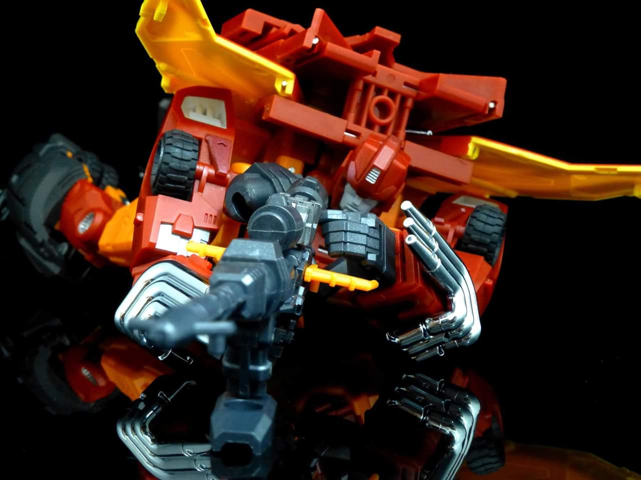 [Masterpiece Tiers] DX9 TOYS D-06 CARRY aka RODIMUS PRIME - Sortie Septembre 2015 - Page 2 XYtDDPaO