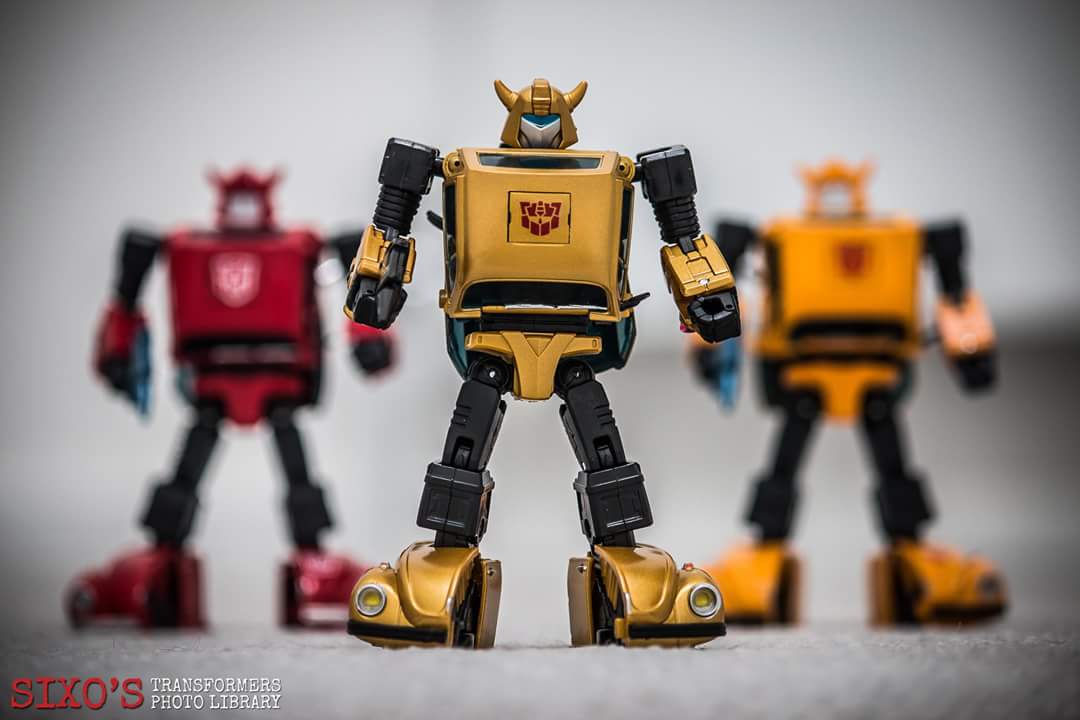 [Masterpiece] MP-21 Bumblebee/Bourdon (jaune) ― MP-21G Bumblebee/Bourdon G2 (or) ― MP-21R Bumblebee/Bourdon (rouge) - Page 7 XvxEw5sr