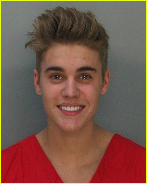 Justin Bieber was arrested for DUI!  Y32H304n