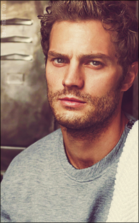 Jamie Dornan YXMtY5AE