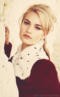 Lily James YXV0CP3F