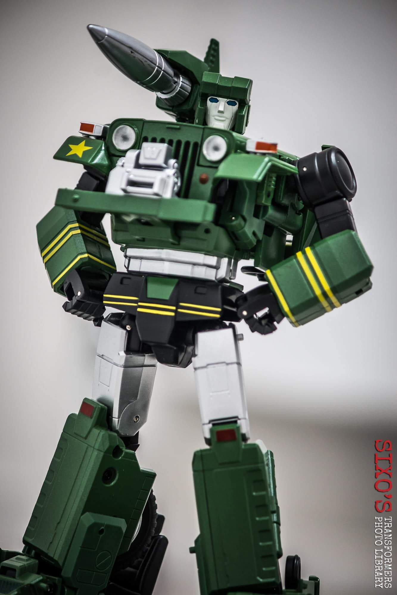 [Masterpiece Tiers] FANSTOYS FT-15 WILLIS aka HOUND - Sortie Juin 2016 - Page 3 Yhl7aU5o