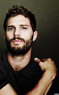 Jamie Dornan YoUBgOtL