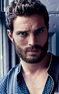 Jamie Dornan YxznH41M