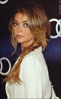 Sarah Hyland ZB2PXGY8