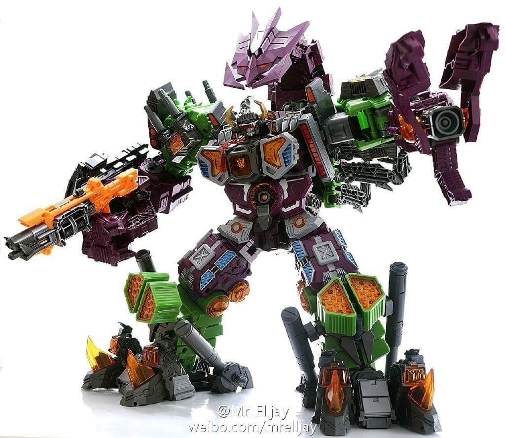 [Masterpiece Tiers] MAKETOYS MCB-03 PANDINUS aka SCORPONOK - Sortie Avril 2016 - Page 4 ZBIXKlih