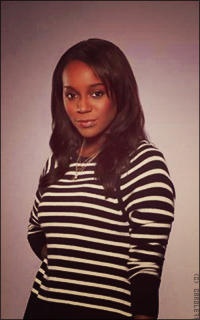 Aja Naomi King ZSwYcl2N