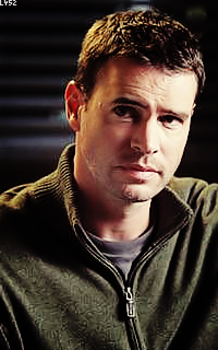 Scott Foley ARJEtfzS