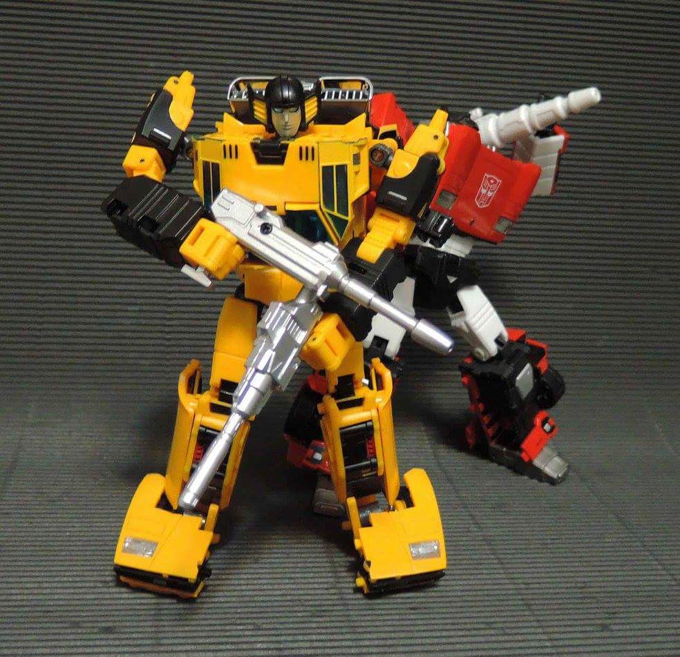 [BadCube] Produit Tiers - OTS-08 Sunsurge (aka Sunstreaker/Solo G1) + OTS-Special 01 Blaze (aka Sunstreaker/Solo Diaclone) - Page 2 AYFUP5DQ