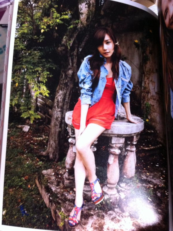 Girls'Generation - Holiday Photobook AaadwhPO