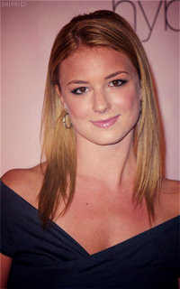 Emily VanCamp AadMKRpL