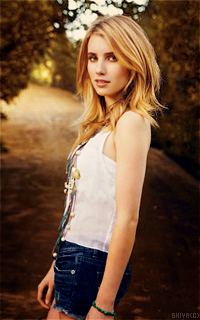 Emma Roberts Aal6ufCD