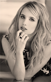 Emma Roberts AanwGGSZ