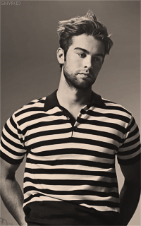 Chace Crawford AapiZV6T