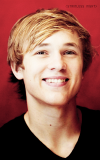 William Moseley Aaq8lJQl