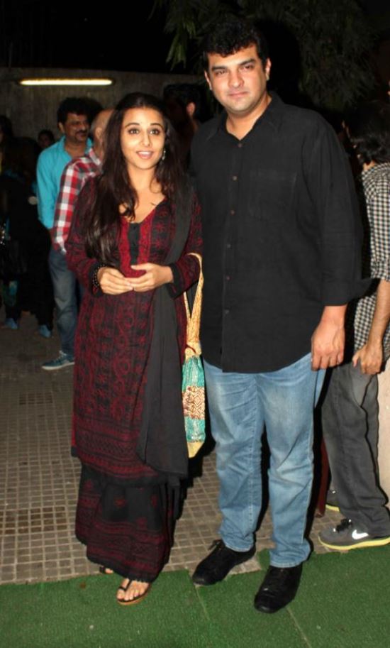 Celebs at Aashiqui 2 Movie Special Screening AbqsFyVA