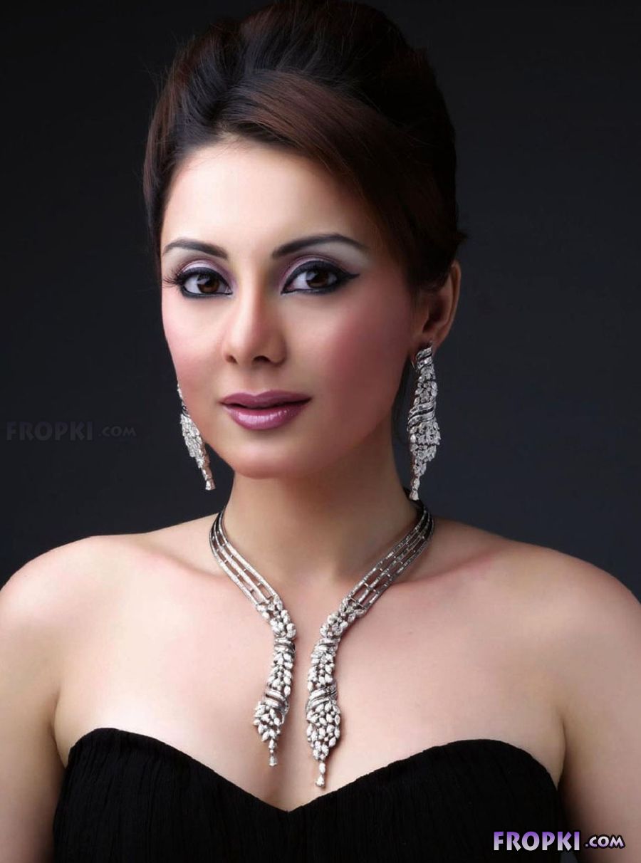 Best Ever Seen Images Of Minissha Lamba - Page 2 AccPlLwU