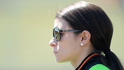 Danica en la NASCAR AcyK7lEg