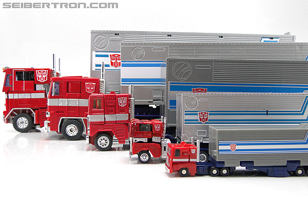  [Masterpiece Takara Tomy] MP-10 CONVOY (Optimus Prime) - Sortie Septembre 2011 AdoJ8umP