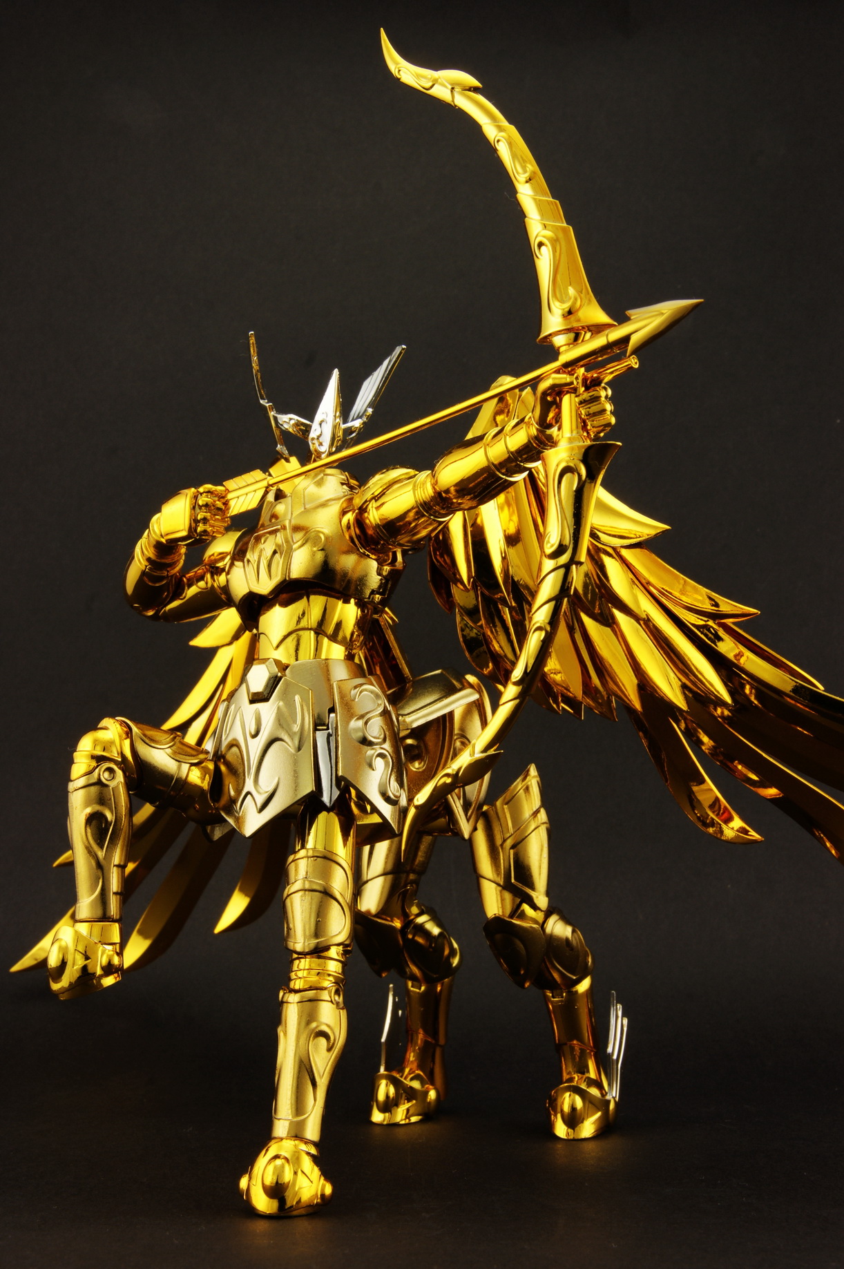 [Imagens] Saint Cloth Myth Ex - Aiolos de Sagitário. Adwx2vfI