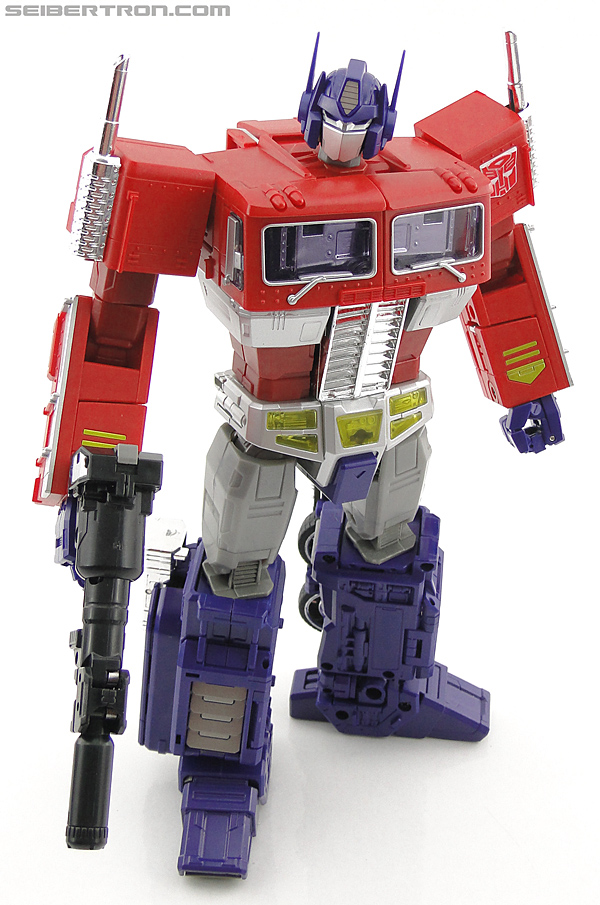  [Masterpiece Takara Tomy] MP-10 CONVOY (Optimus Prime) - Sortie Septembre 2011 Adx76dOW