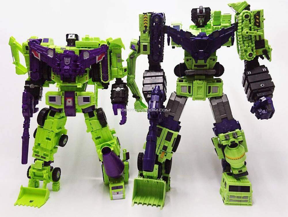 [Combiners Tiers] TOYWORLD TW-C CONSTRUCTOR aka DEVASTATOR - Sortie 2016 - Page 9 AhOWl26A