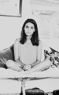 Caitlin Stasey Awqs617p