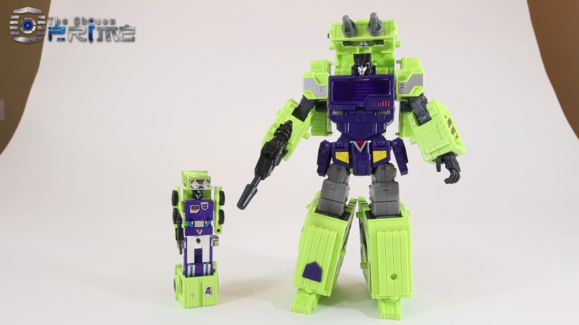 [Toyworld] Produit Tiers - Jouet TW-C Constructor aka Devastator/Dévastateur (Version vert G1 et jaune G2) - Page 8 CNcamveh