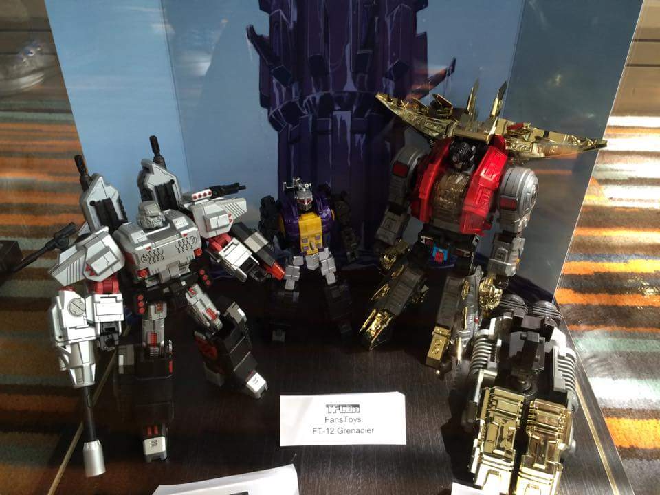 [Fanstoys] Produit Tiers - Jouet FT-12 Grenadier / FT-13 Mercenary / FT-14 Forager - aka Insecticons CiZLC7iF