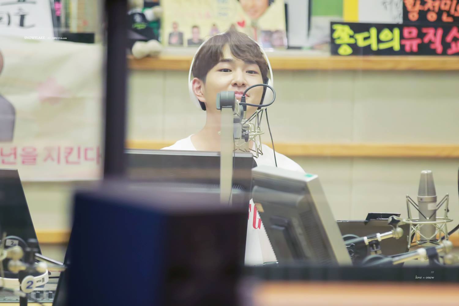 [IMG/160705] Onew @ DJ Especial - KBS Sukira Kiss The Radio CtFqlBcB