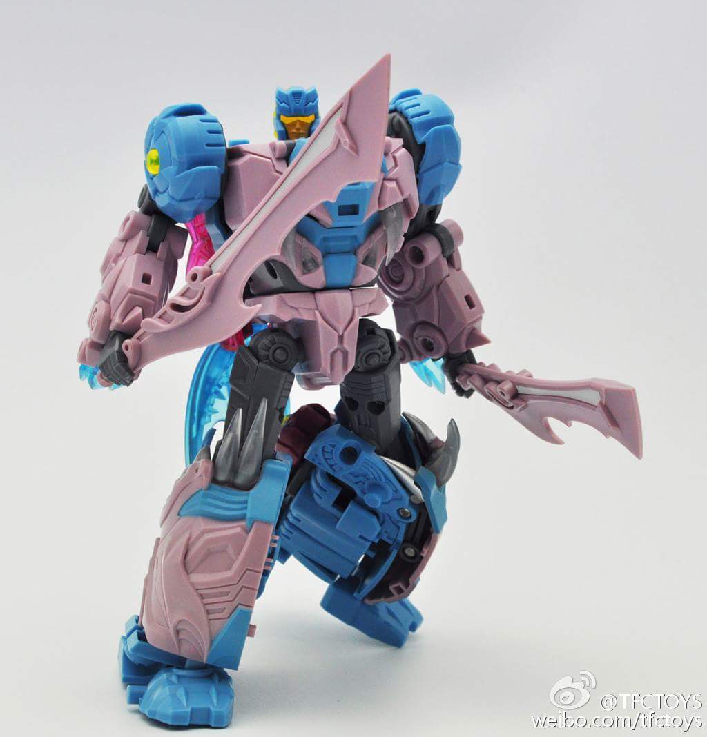 [Combiners Tiers] TFC POSEIDON aka PIRANACON - Sortie ??? - Page 2 DNT5DD1Z