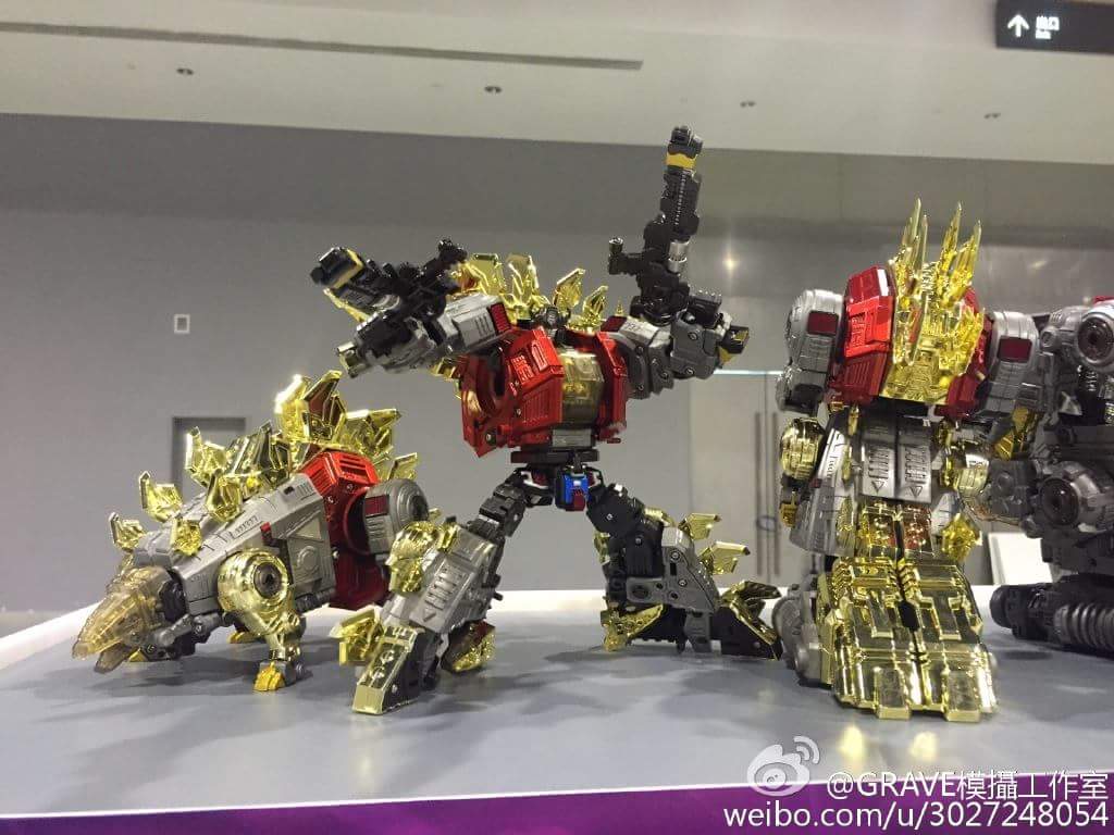 [GCreation] Produit Tiers - Jouet ShuraKing - aka Combiner Dinobots DutcccJT