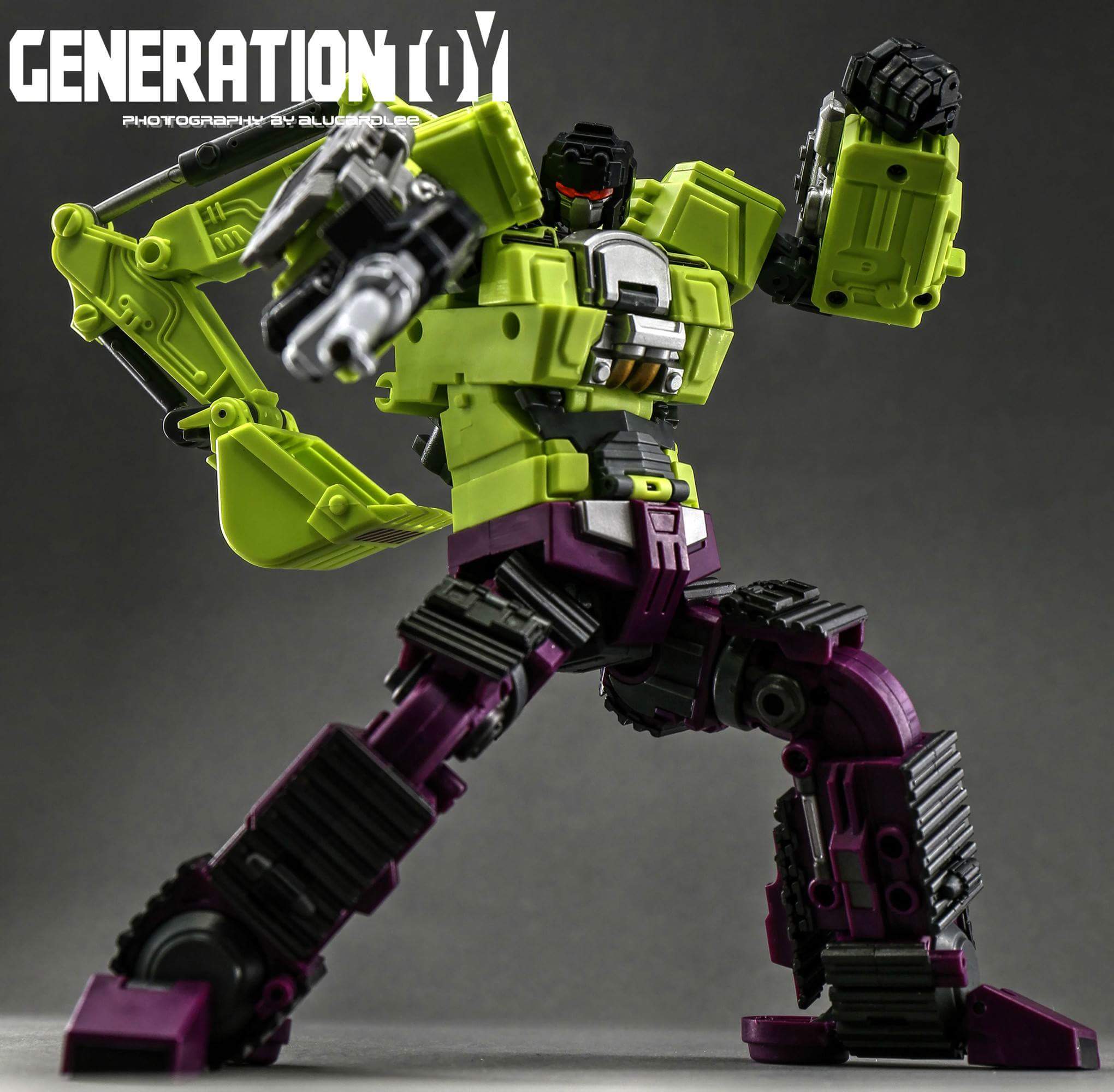 [Generation Toy] Produit Tiers - Jouets TF de la gamme GT - des BD TF d'IDW - Page 3 E0OQmwKp