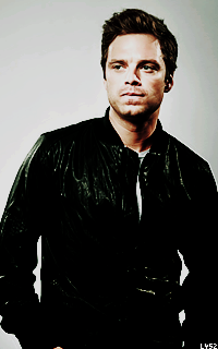 Sebastian Stan ELb7rDyl