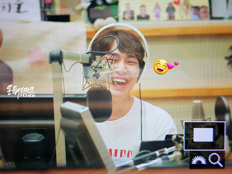 [IMG/160705] Onew @ DJ Especial - KBS Sukira Kiss The Radio F5MxaSiE