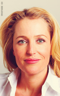 Gillian Anderson FOkhXt3e