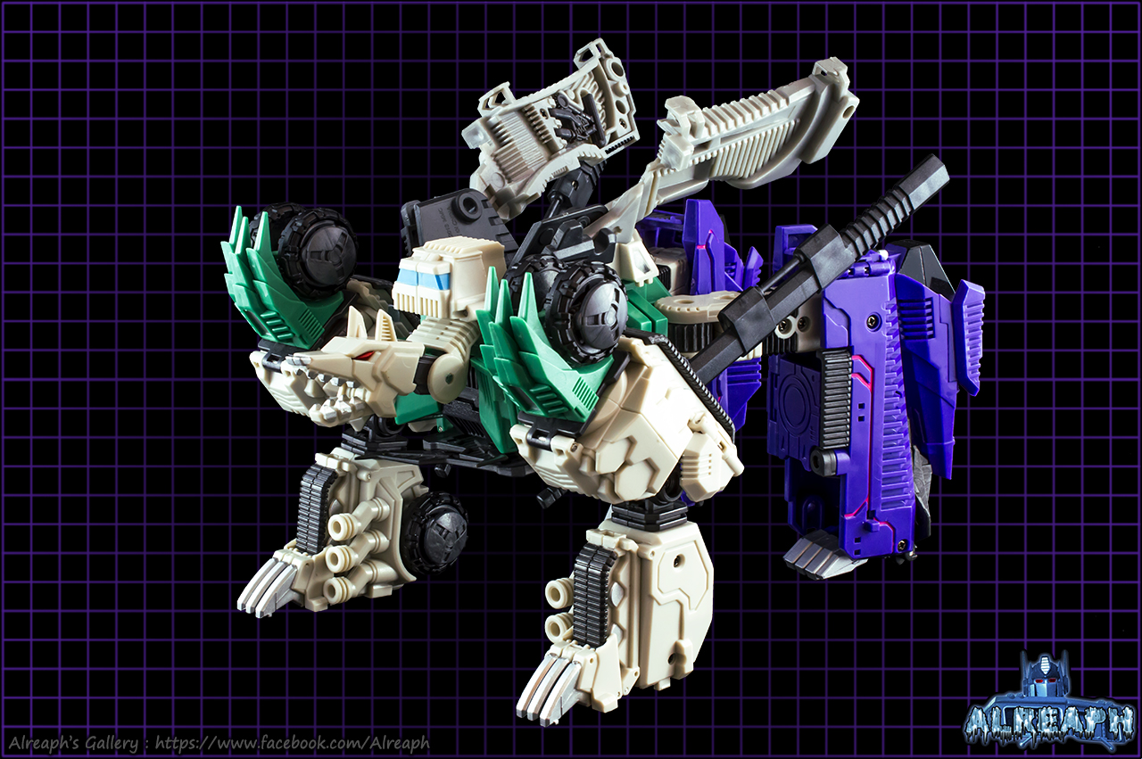 [Masterpiece Tiers] MMC R-01 TERMINUS HEXATRON aka SIXSHOT - Sortie Aout 2013 FSSkfzJc