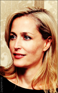 Gillian Anderson GCtxIPkn